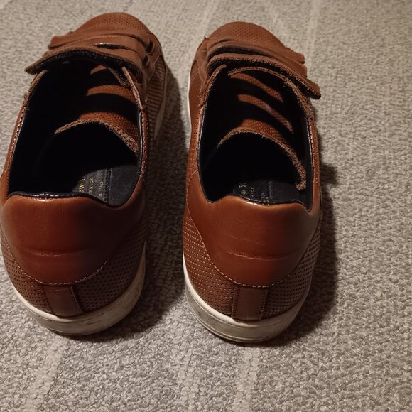 To Boot New York Adam Derrick size 8.5 with velcro straps gently used. - Picture 5 of 8